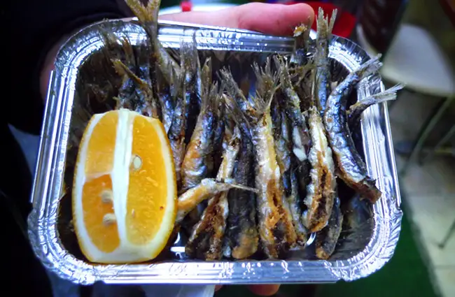 Anchovies in a tin Photo by: Scott Dexter https://creativecommons.org/licenses/by/2.0/ 